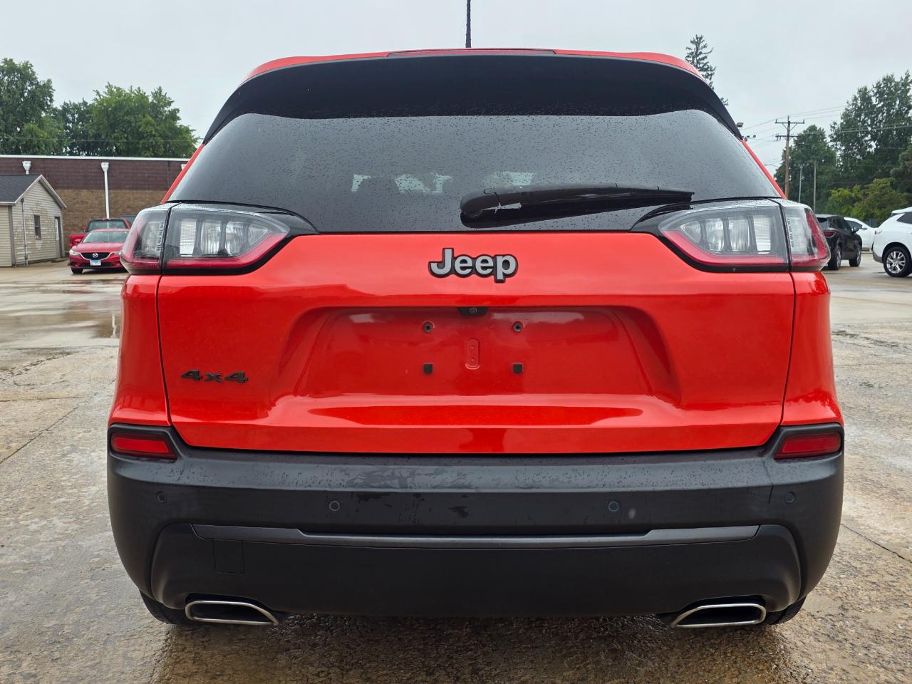 Jeep Cherokee  2021