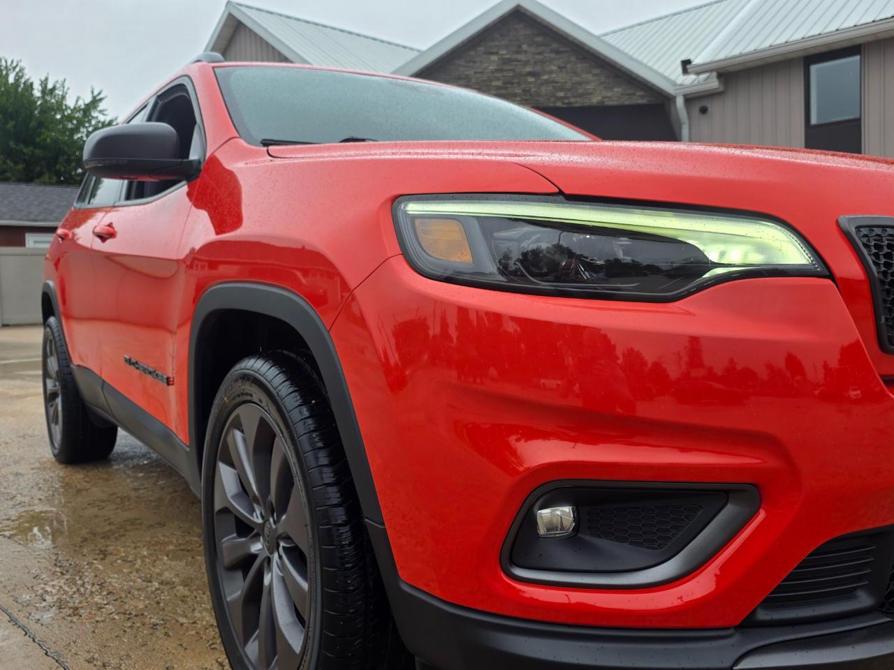 Jeep Cherokee  2021