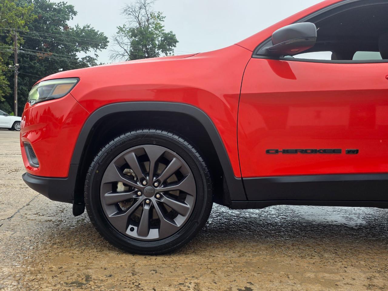 Jeep Cherokee  2021