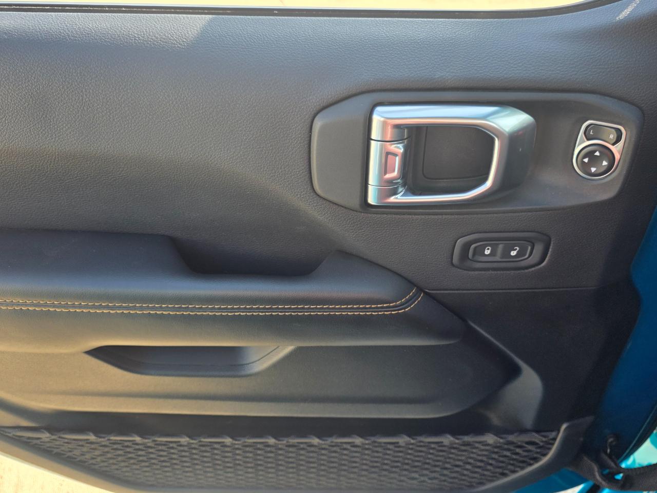 Jeep Wrangler 4xe Sahara 2024