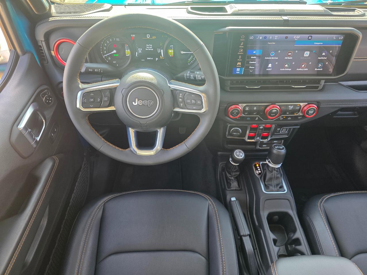 Jeep Wrangler 4xe Sahara 2024