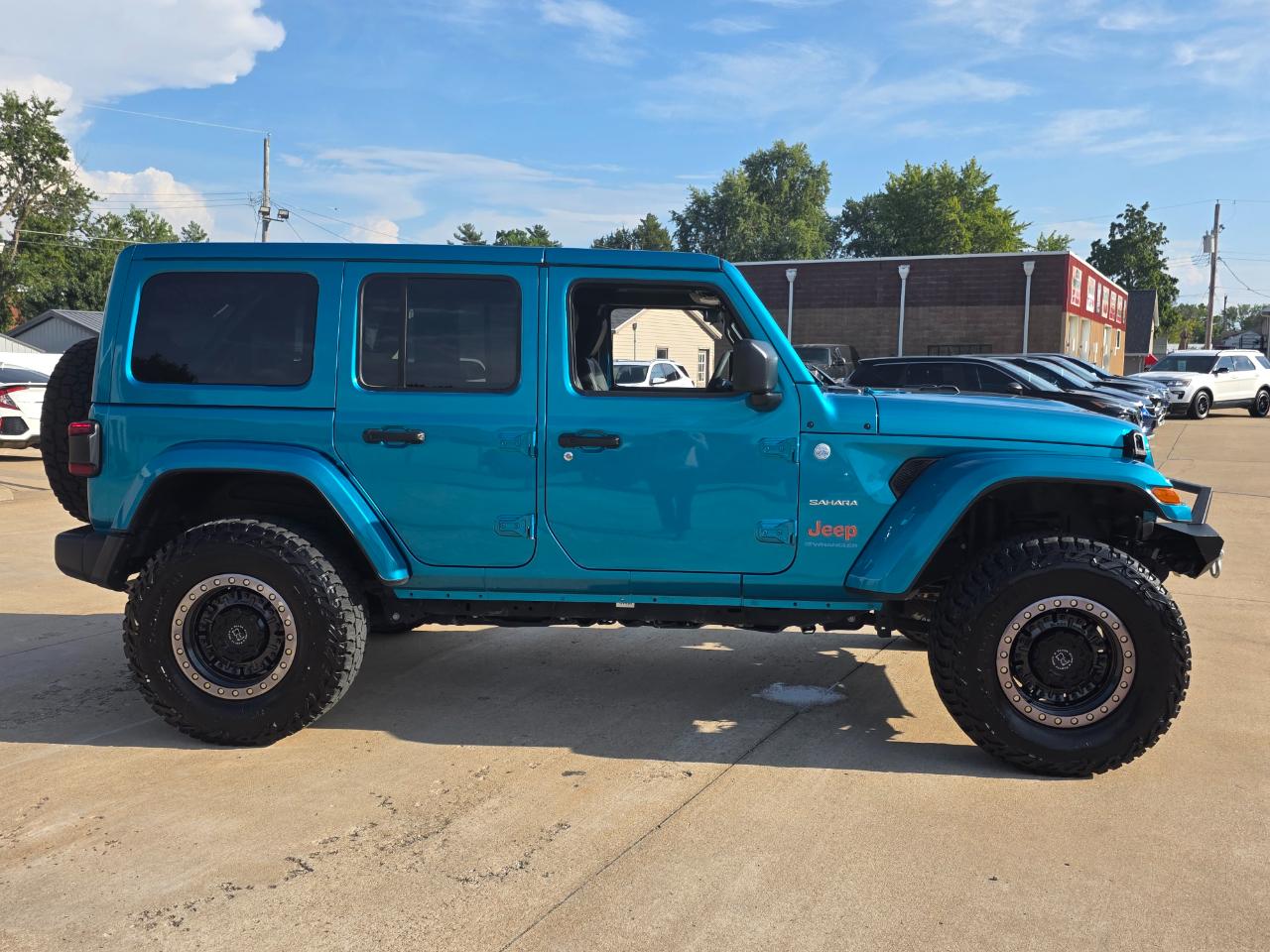 Jeep Wrangler 4xe Sahara 2024