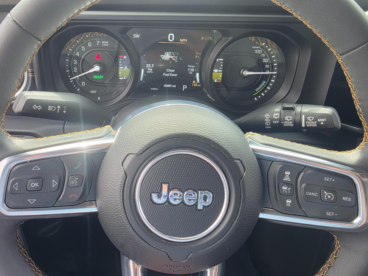 Jeep Wrangler 4xe Sahara 2024