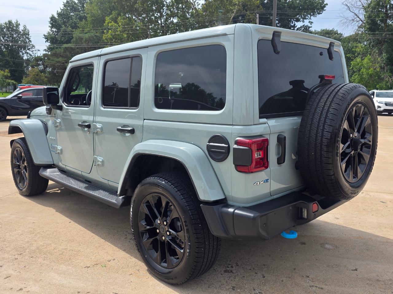 Jeep Wrangler 4xe Sahara 2024