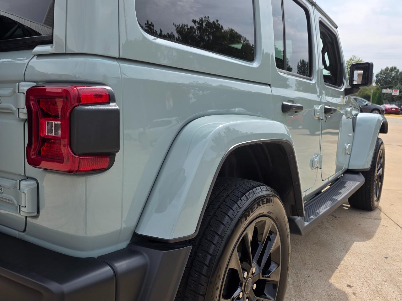 Jeep Wrangler 4xe Sahara 2024