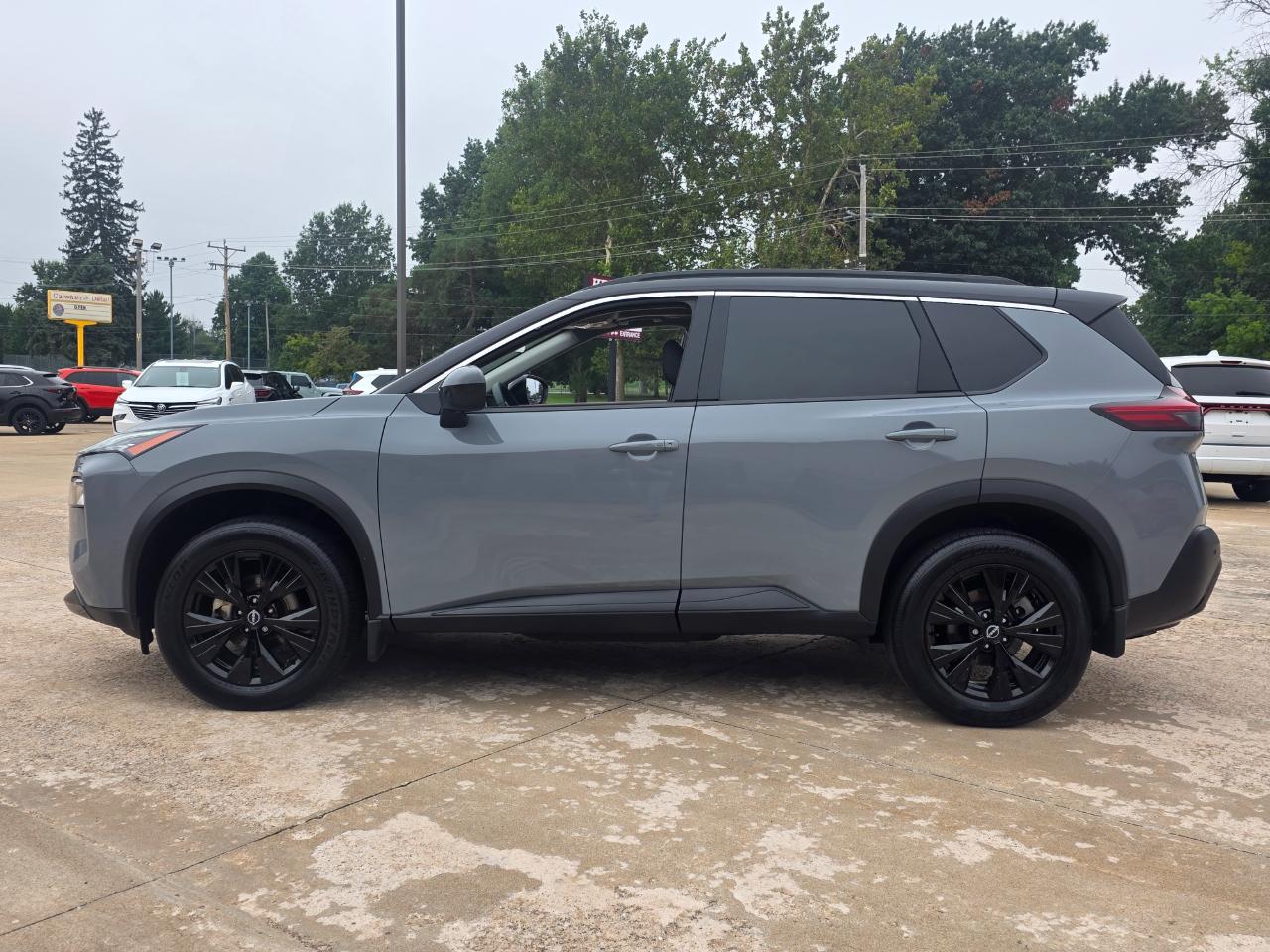 Nissan Rogue  2023