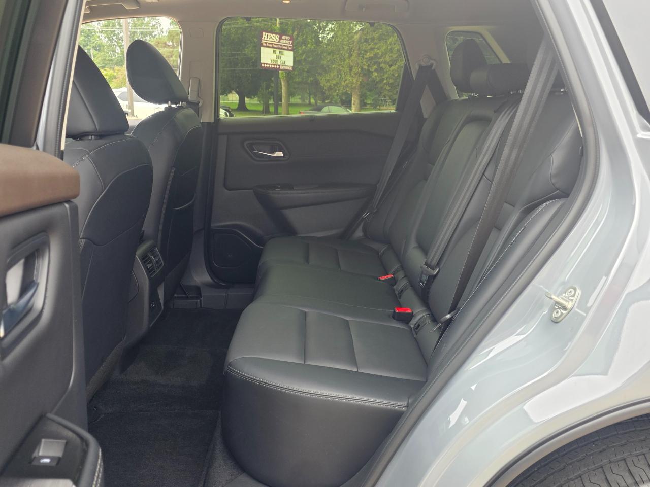 Nissan Rogue  2023