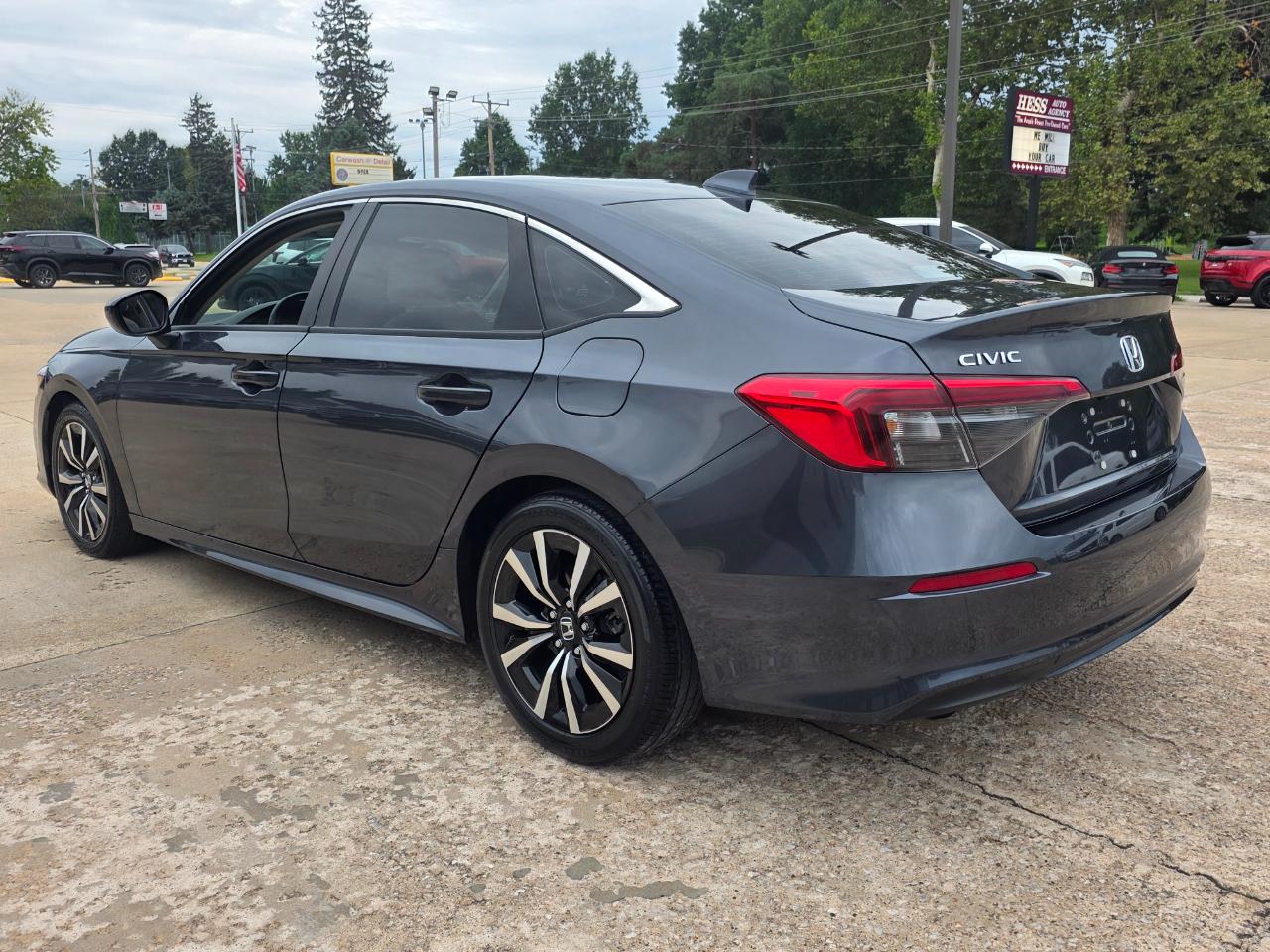 Honda Civic EX sedan 2023