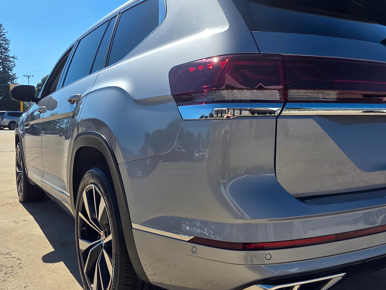 Volkswagen Atlas SEL Premium R-Line 4MOTION 2024