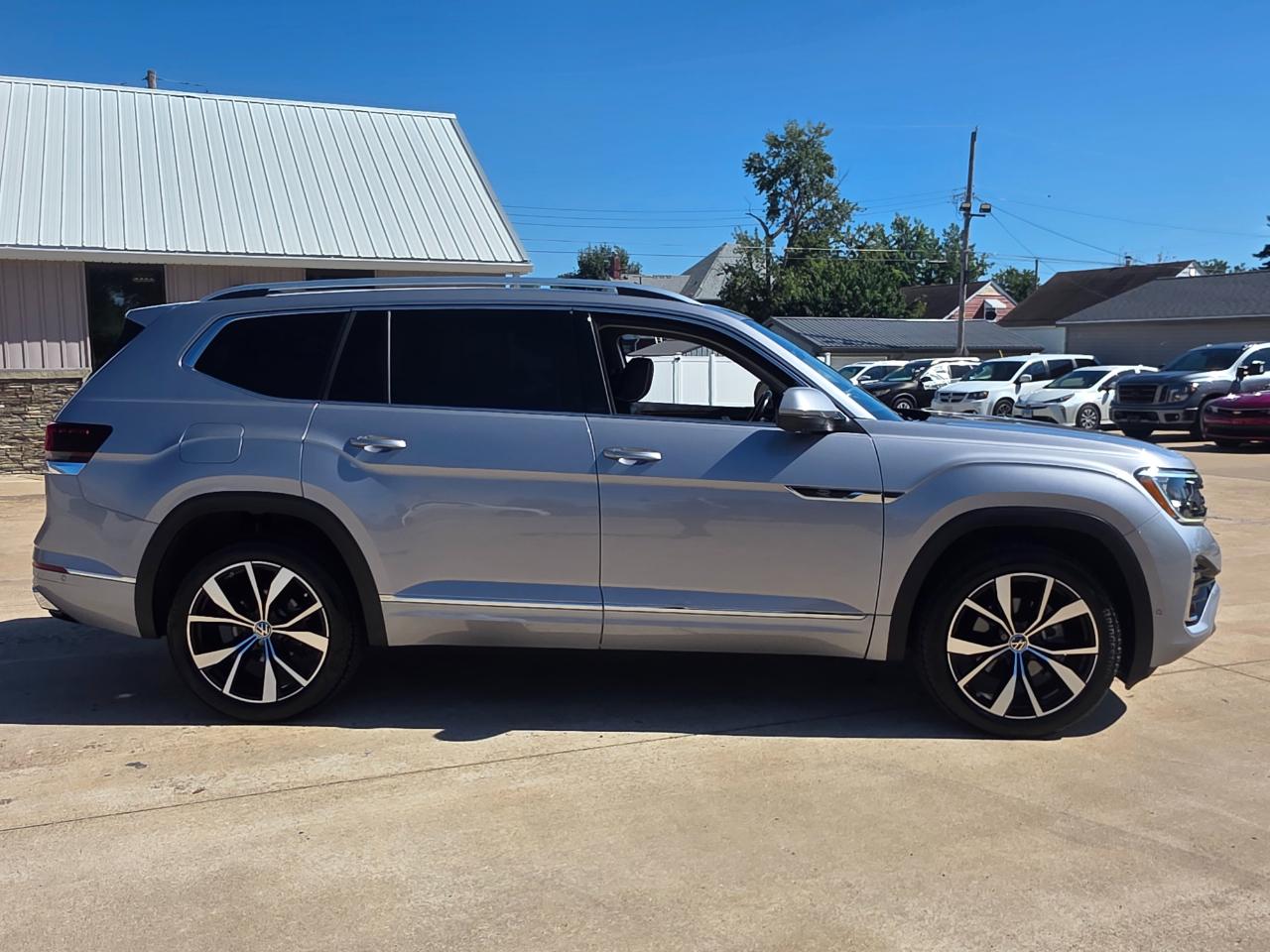 Volkswagen Atlas SEL Premium R-Line 4MOTION 2024