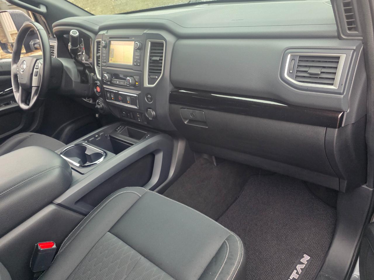 Nissan Titan  2018