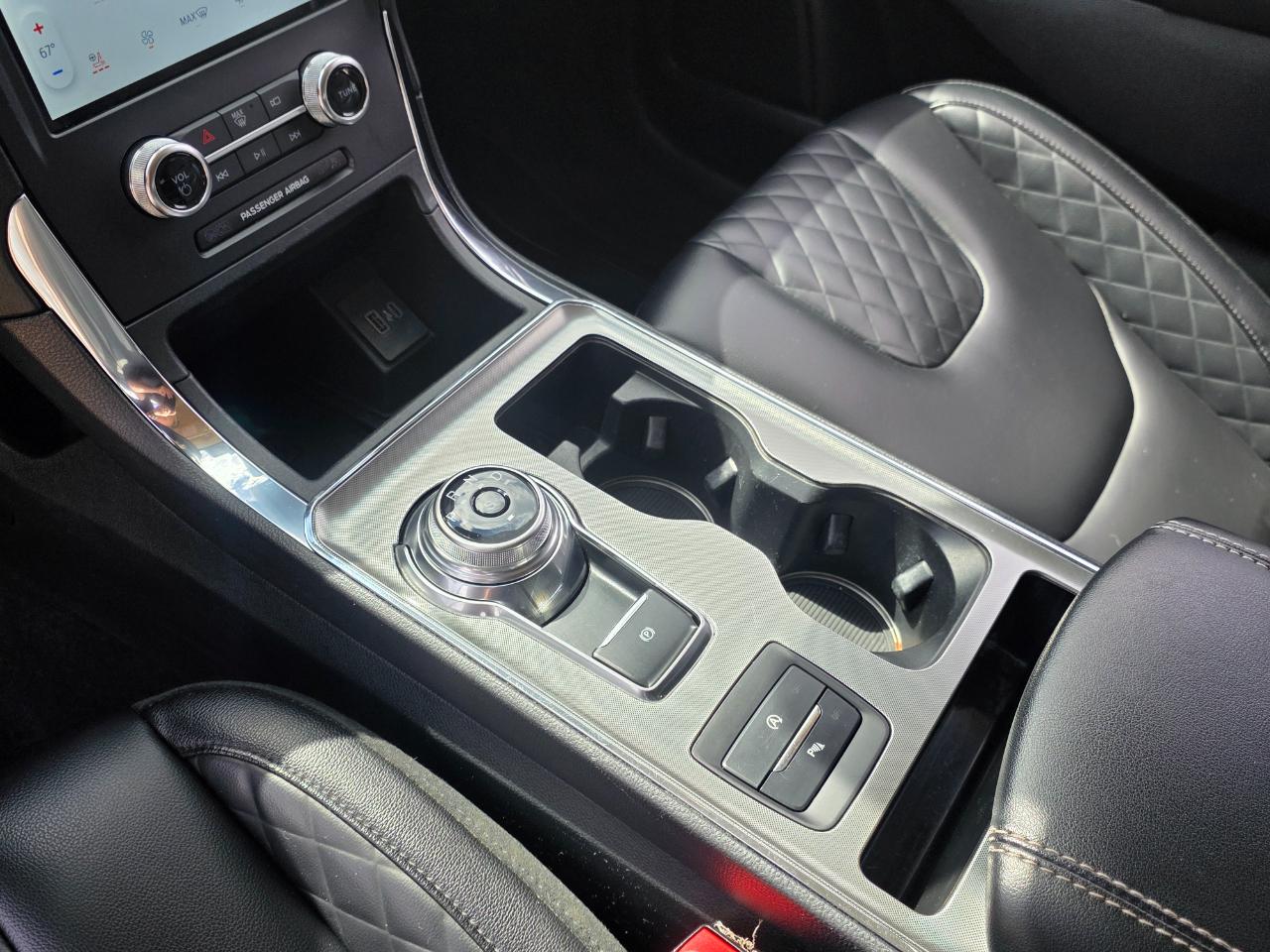 Ford Edge Titanium 2024