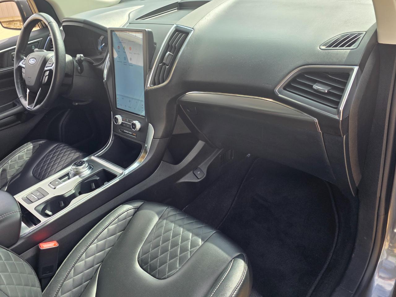 Ford Edge Titanium 2024