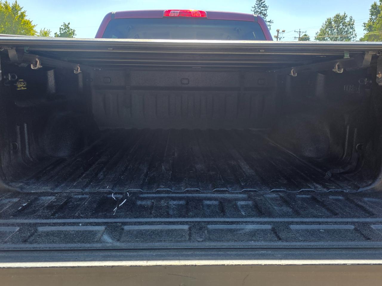 GMC Sierra 1500 SLT Crew Cab 4WD 2014