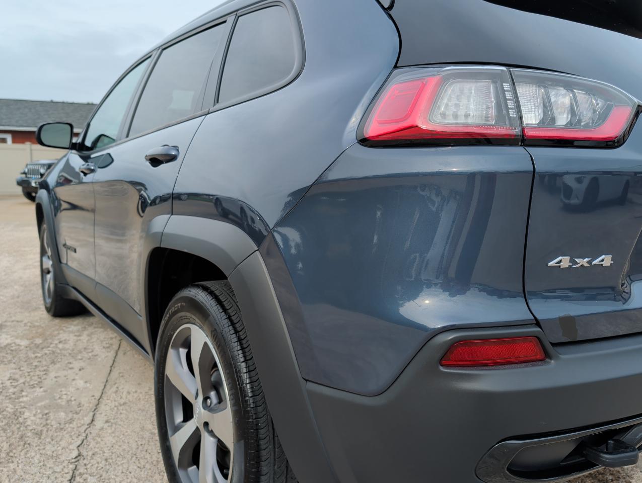 Jeep Cherokee Latitude 4WD 2020