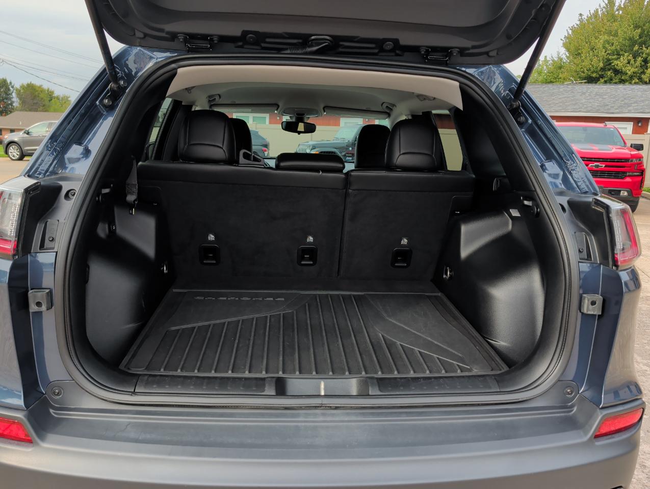 Jeep Cherokee Latitude 4WD 2020