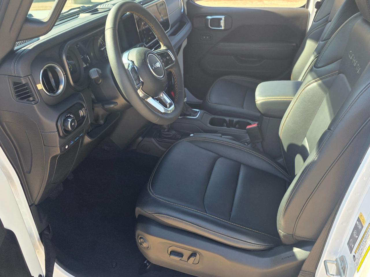 Jeep Wrangler 4xe Sahara 2024