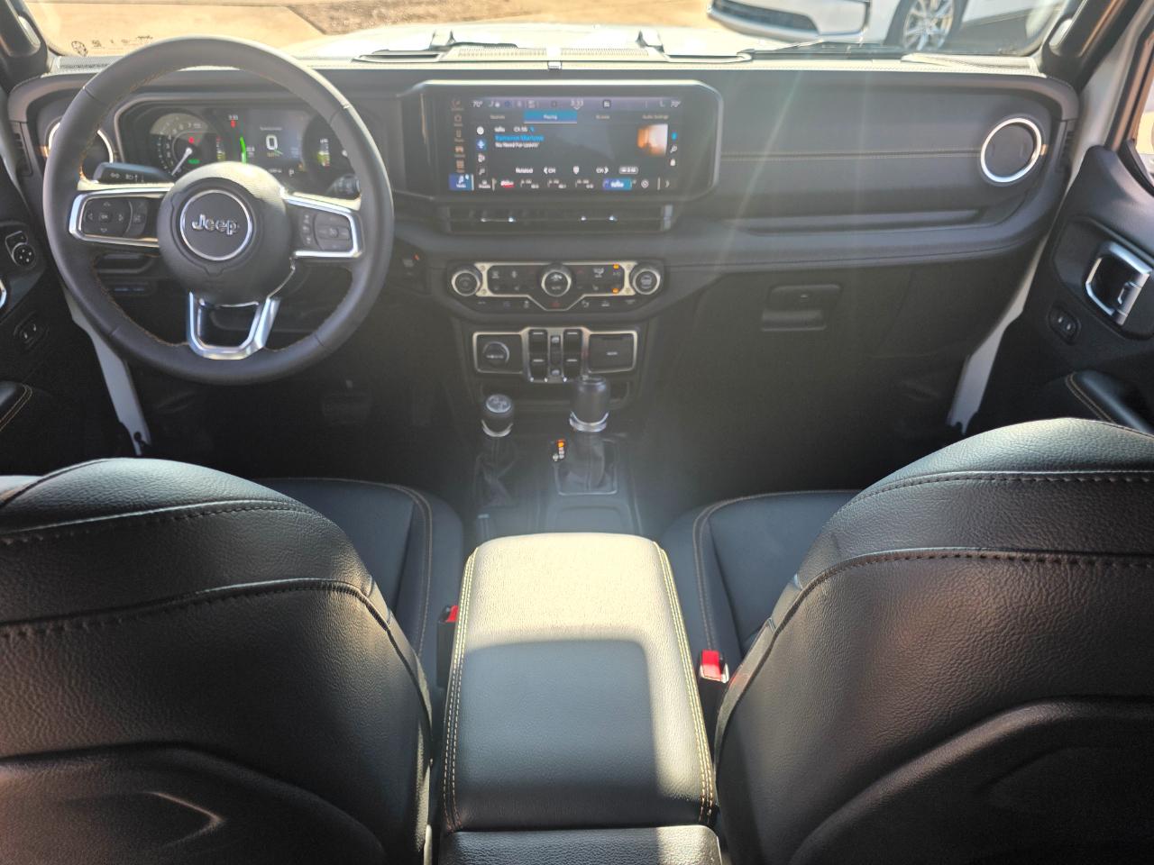 Jeep Wrangler 4xe Sahara 2024