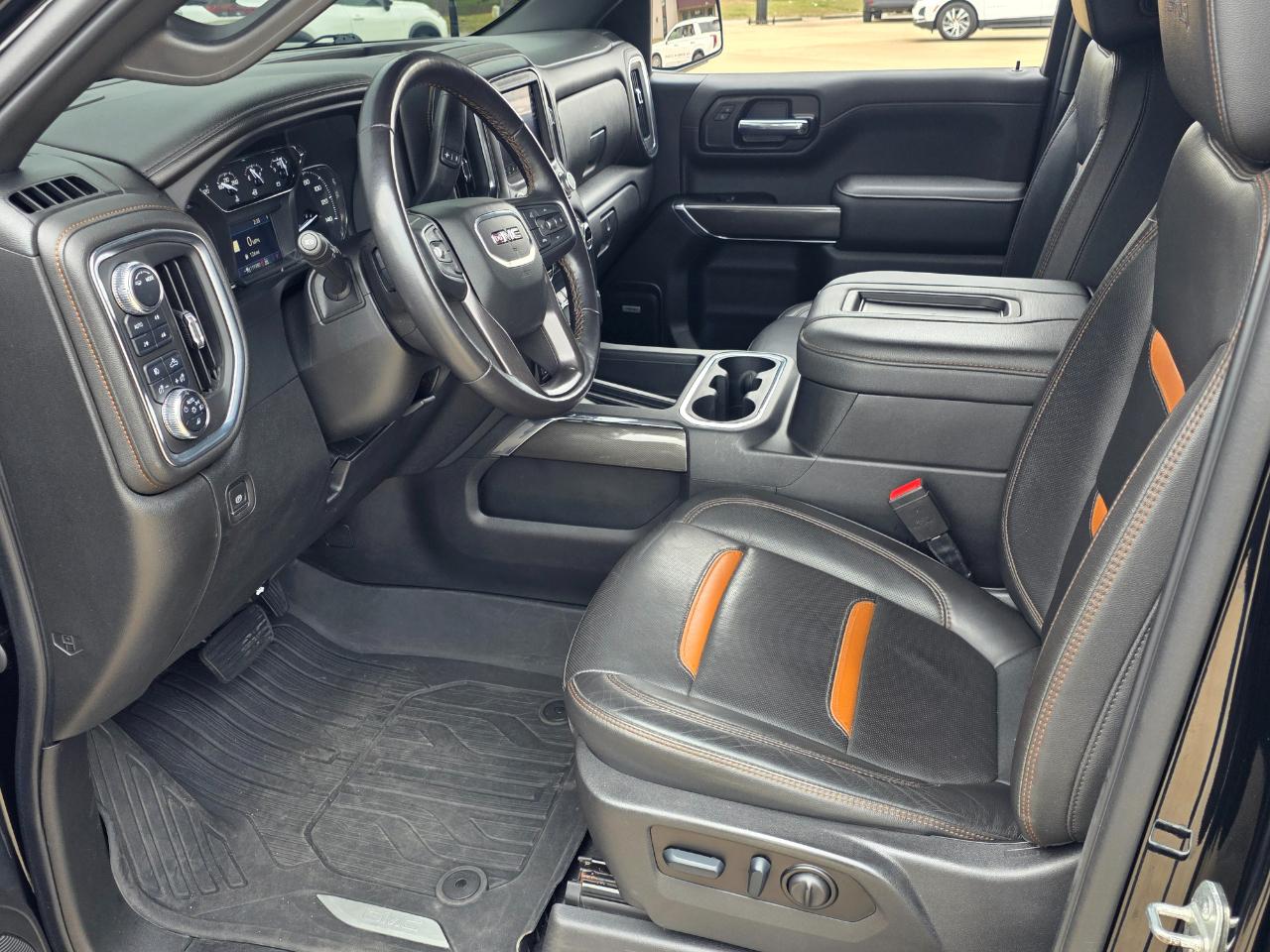 GMC Sierra 1500 Limited AT4 Crew Cab Short Box 4WD 2022