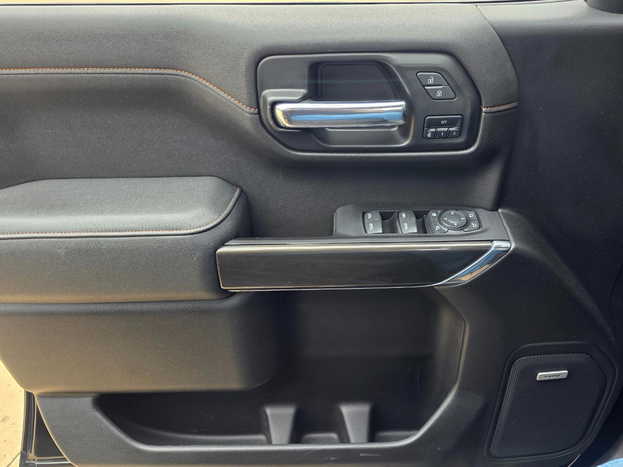 GMC Sierra 1500 Limited AT4 Crew Cab Short Box 4WD 2022