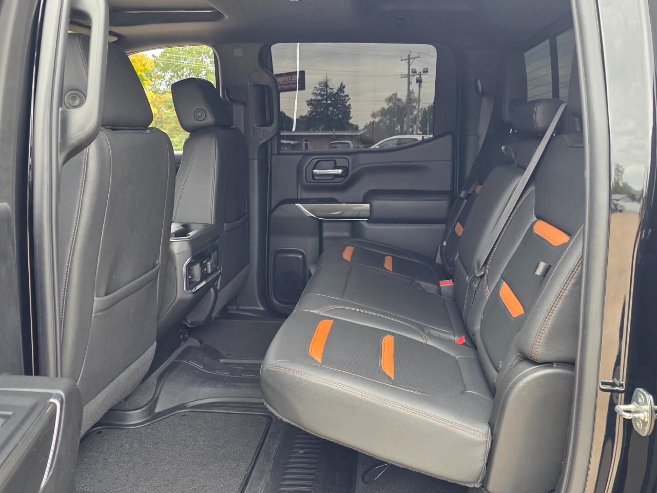 GMC Sierra 1500 Limited AT4 Crew Cab Short Box 4WD 2022