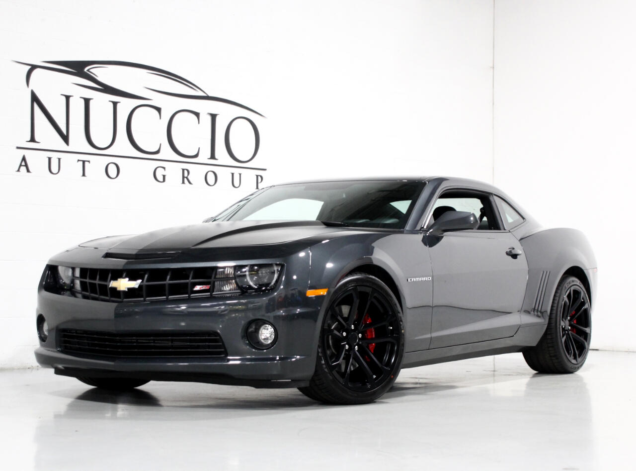 2013 Chevrolet Camaro SS Coupe with 1LE Performance Package