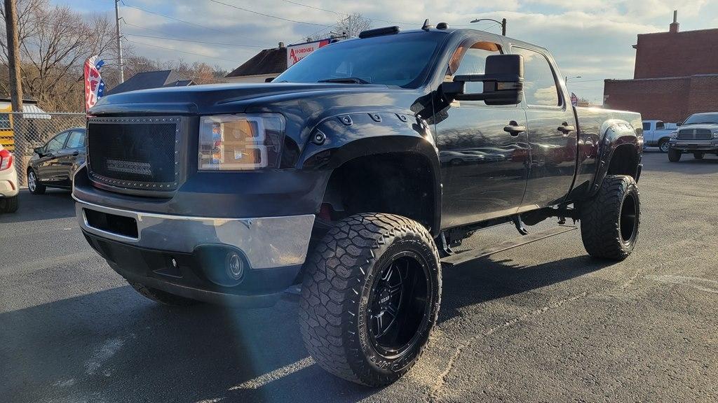 GMC Sierra 2500HD 4WD Crew Cab 153" SLE2 2008