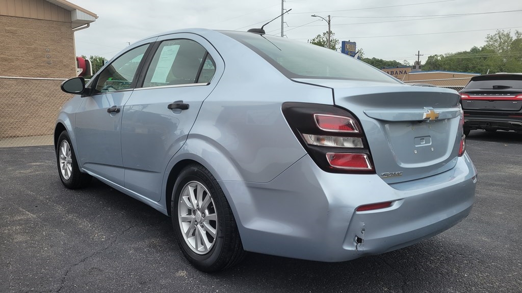 Chevrolet Sonic LT Auto Sedan 2017 Chevrolet Sonic LT Auto Sedan 2017