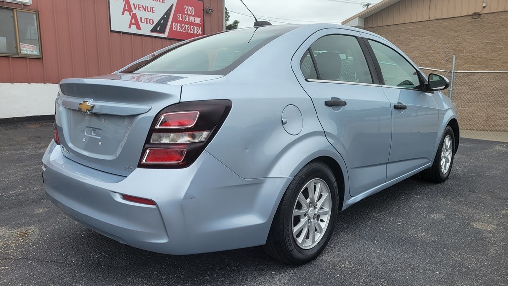 Chevrolet Sonic LT Auto Sedan 2017 Chevrolet Sonic LT Auto Sedan 2017