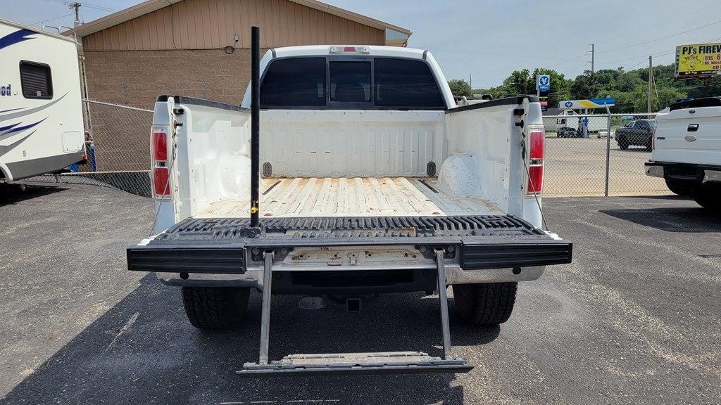 Ford F-150 4WD SuperCab 145" Lariat 2011