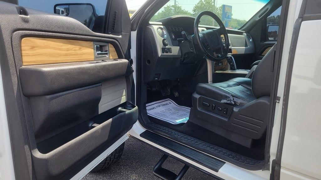 Ford F-150 4WD SuperCab 145" Lariat 2011