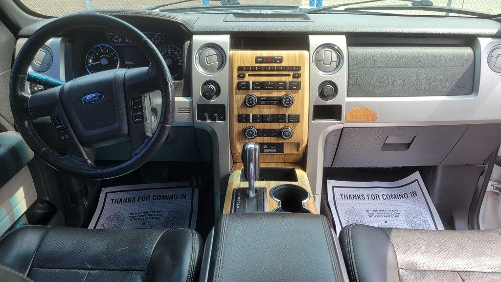 Ford F-150 4WD SuperCab 145" Lariat 2011