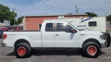 2011 Ford F-150 4WD SuperCab 145" Lariat