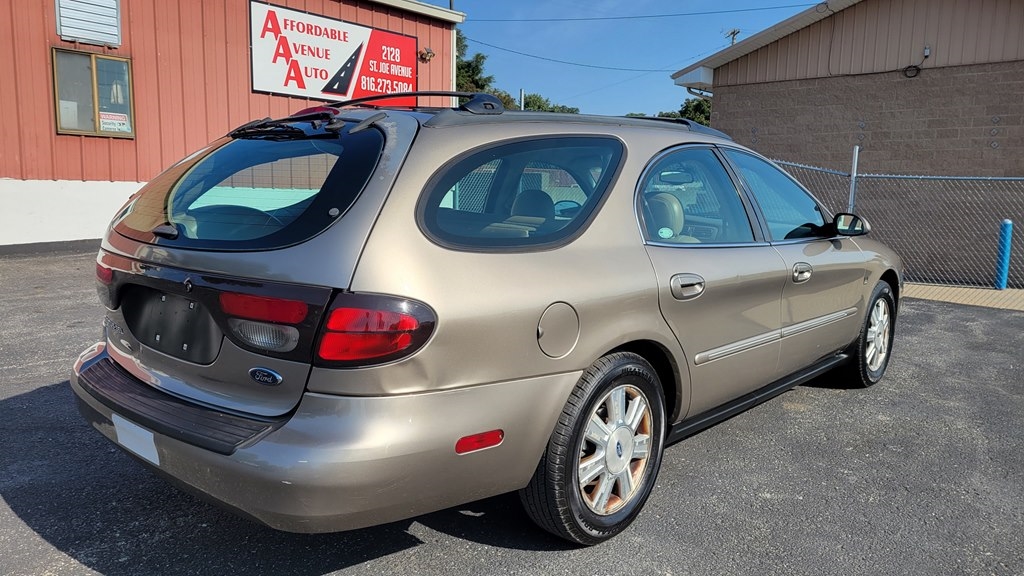 Ford Taurus Wagon SEL Deluxe 2003 Ford Taurus Wagon SEL Deluxe 2003