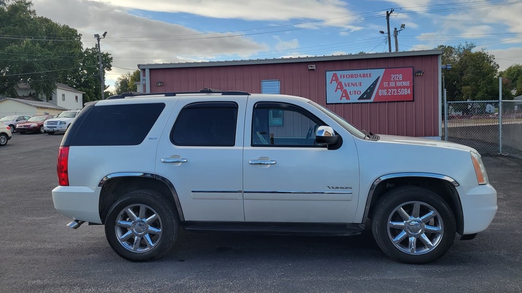 2011 GMC Yukon SLT