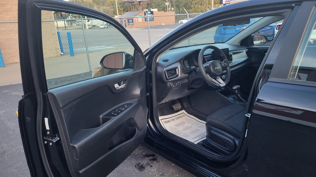 Kia Rio LX 2022 Kia Rio LX 2022