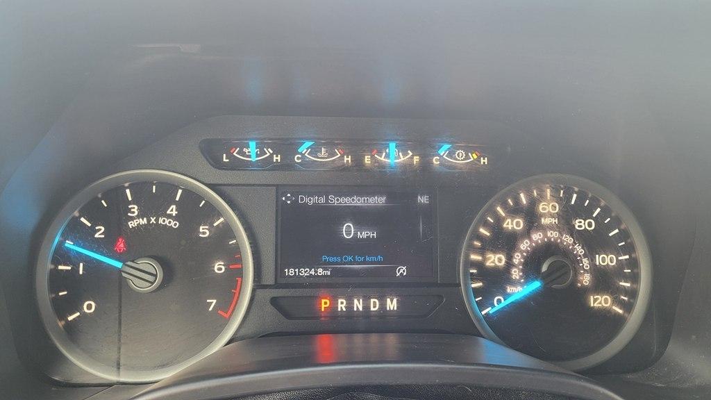 Ford F-150 XLT SuperCrew Short Bed 4WD 2017