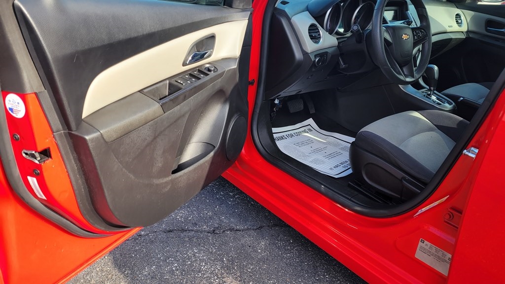 Chevrolet Cruze LS Auto 2015