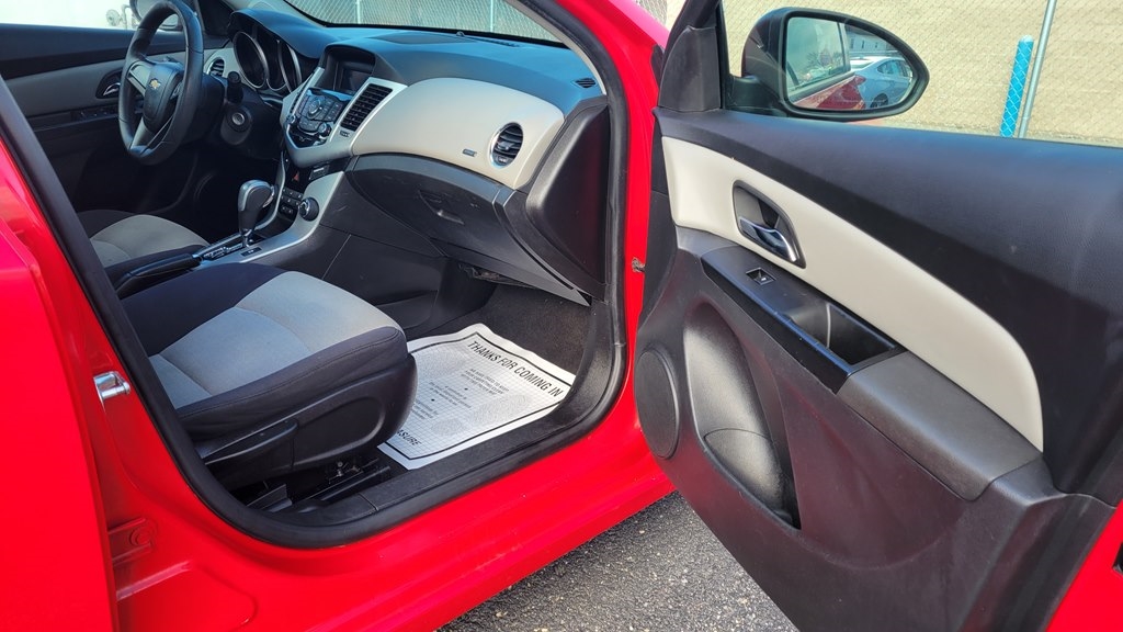 Chevrolet Cruze LS Auto 2015