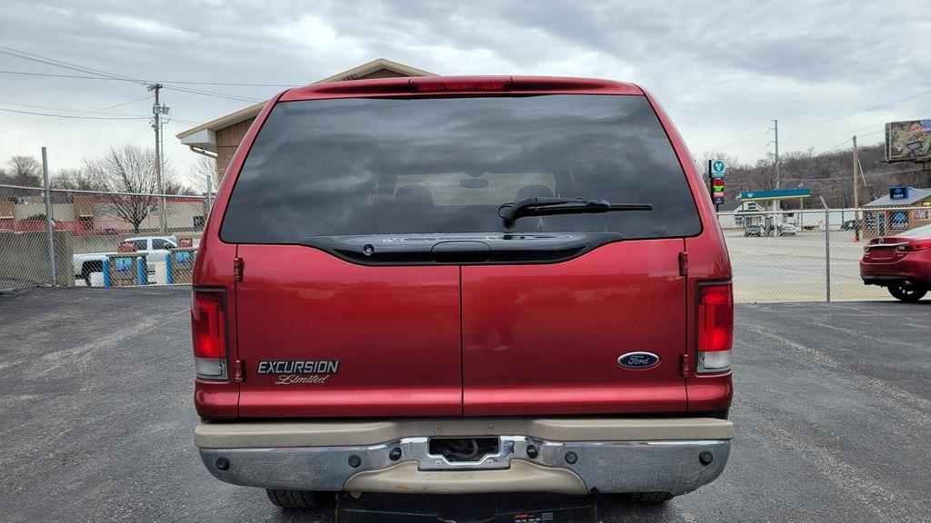 Ford Excursion 137" WB Limited 4WD 2001
