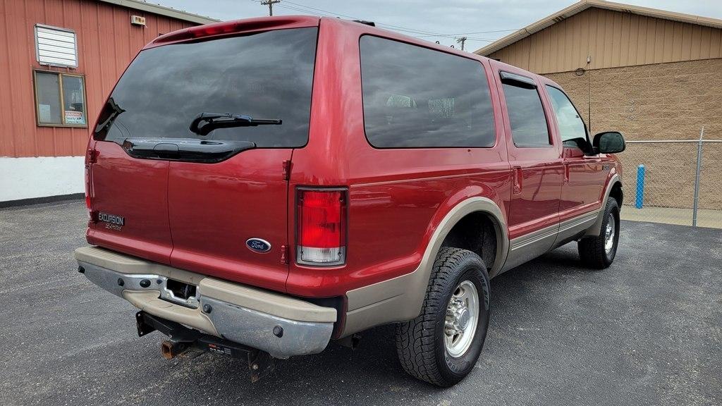 Ford Excursion 137" WB Limited 4WD 2001