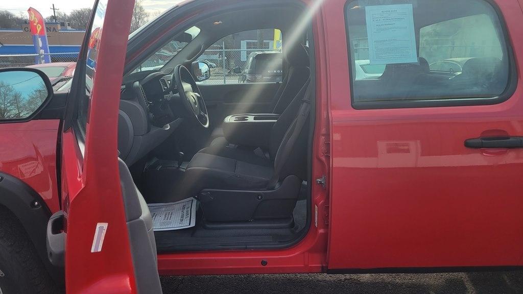 GMC Sierra 1500 Work Truck Crew Cab 4WD 2010