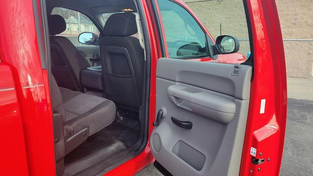 GMC Sierra 1500 Work Truck Crew Cab 4WD 2010