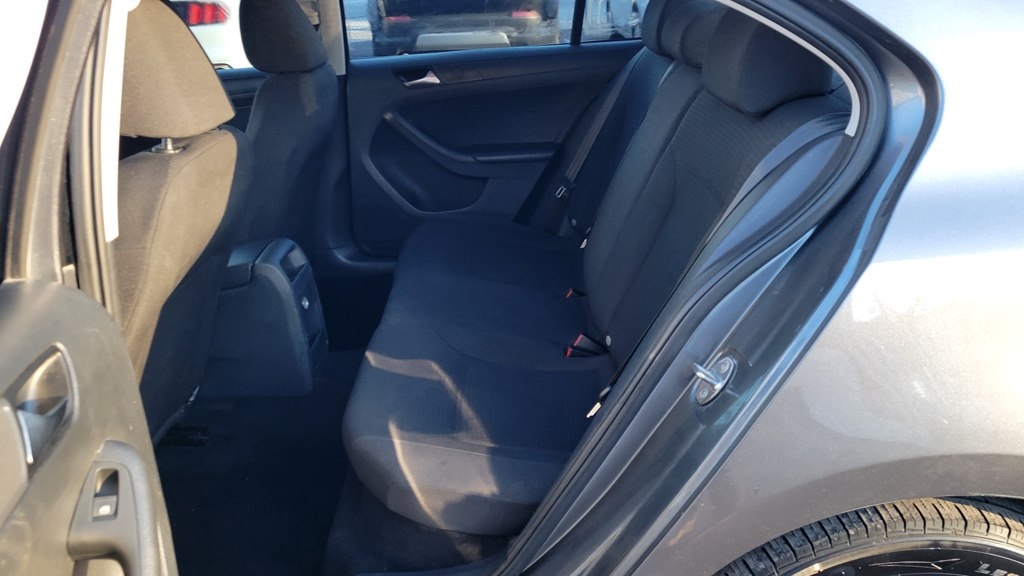 Volkswagen Jetta 1.4T S Auto 2016