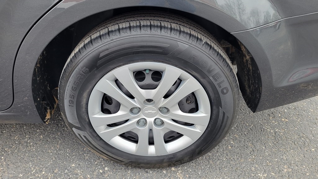 Chevrolet Sonic LS Auto Sedan 2019