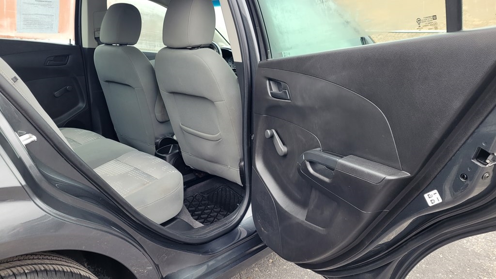 Chevrolet Sonic LS Auto Sedan 2019