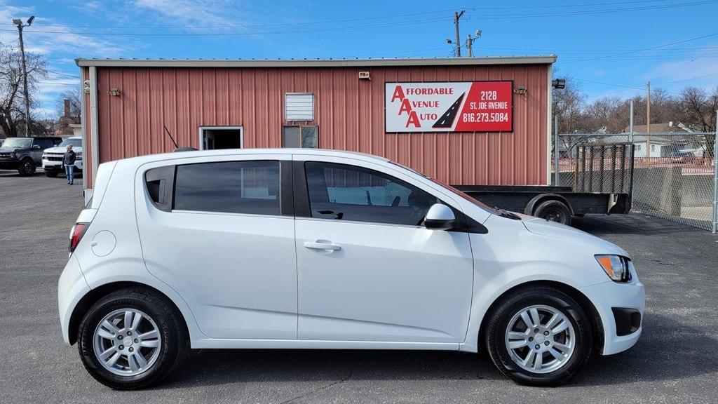 2016 Chevrolet Sonic LT