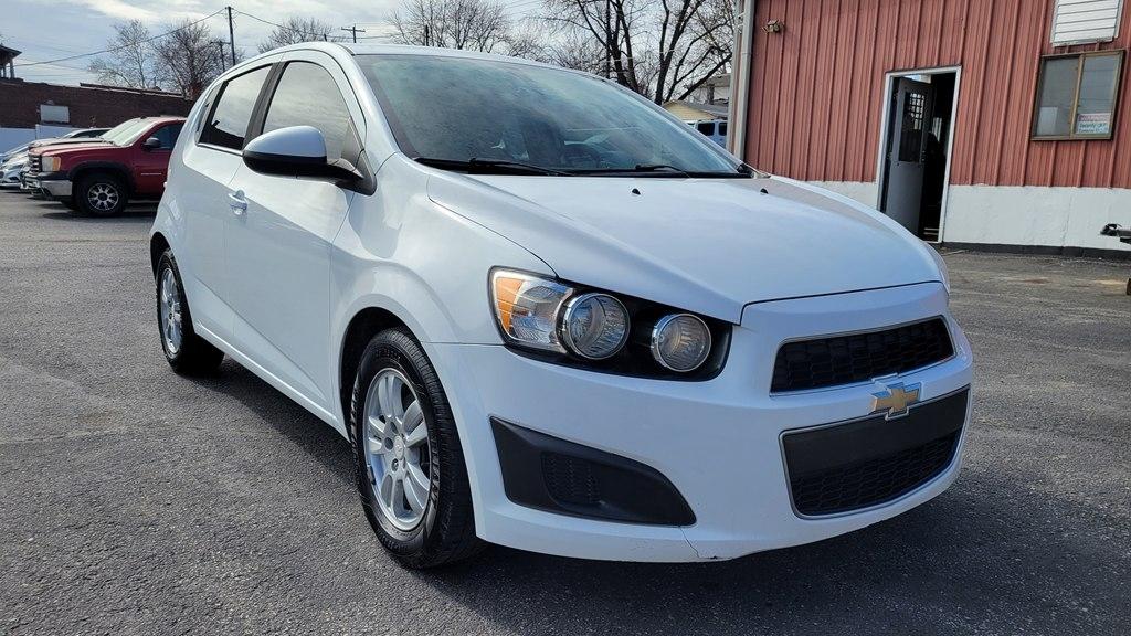 Chevrolet Sonic LT Auto 5-Door 2016