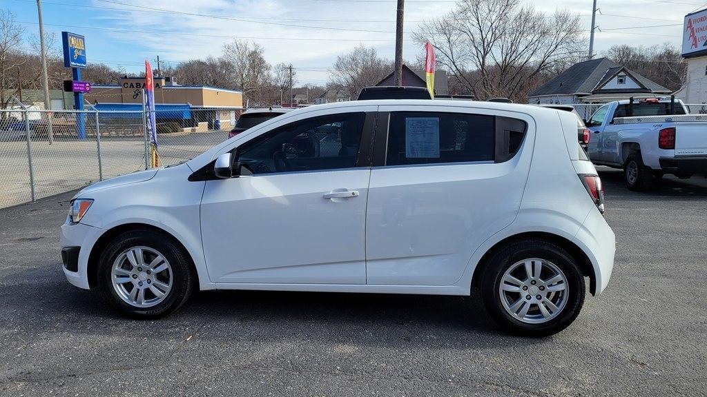 Chevrolet Sonic LT Auto 5-Door 2016