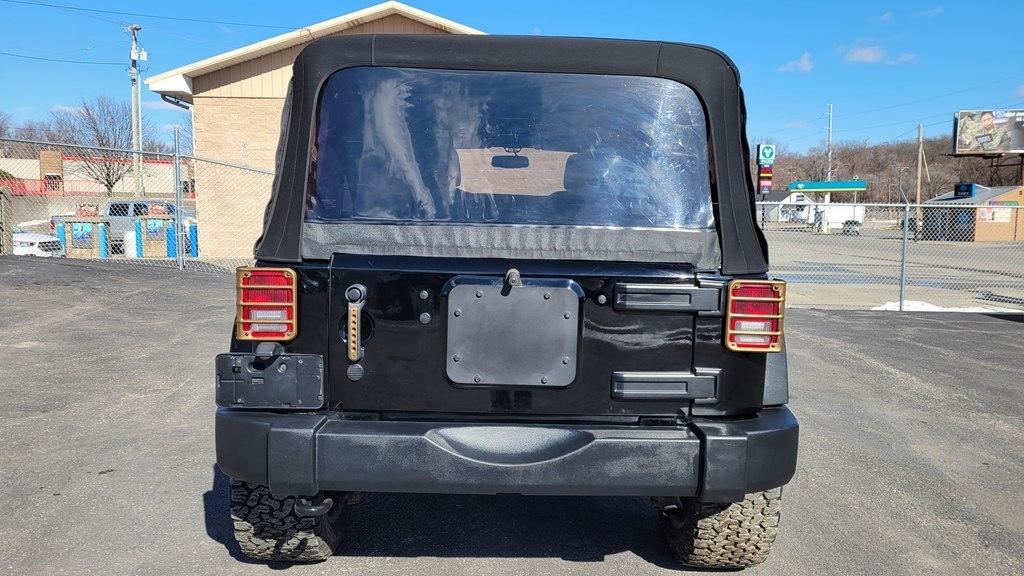 Jeep Wrangler Unlimited Sport 4WD 2013